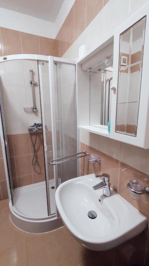 App Oleander Apartment อูมัค ภายนอก รูปภาพ