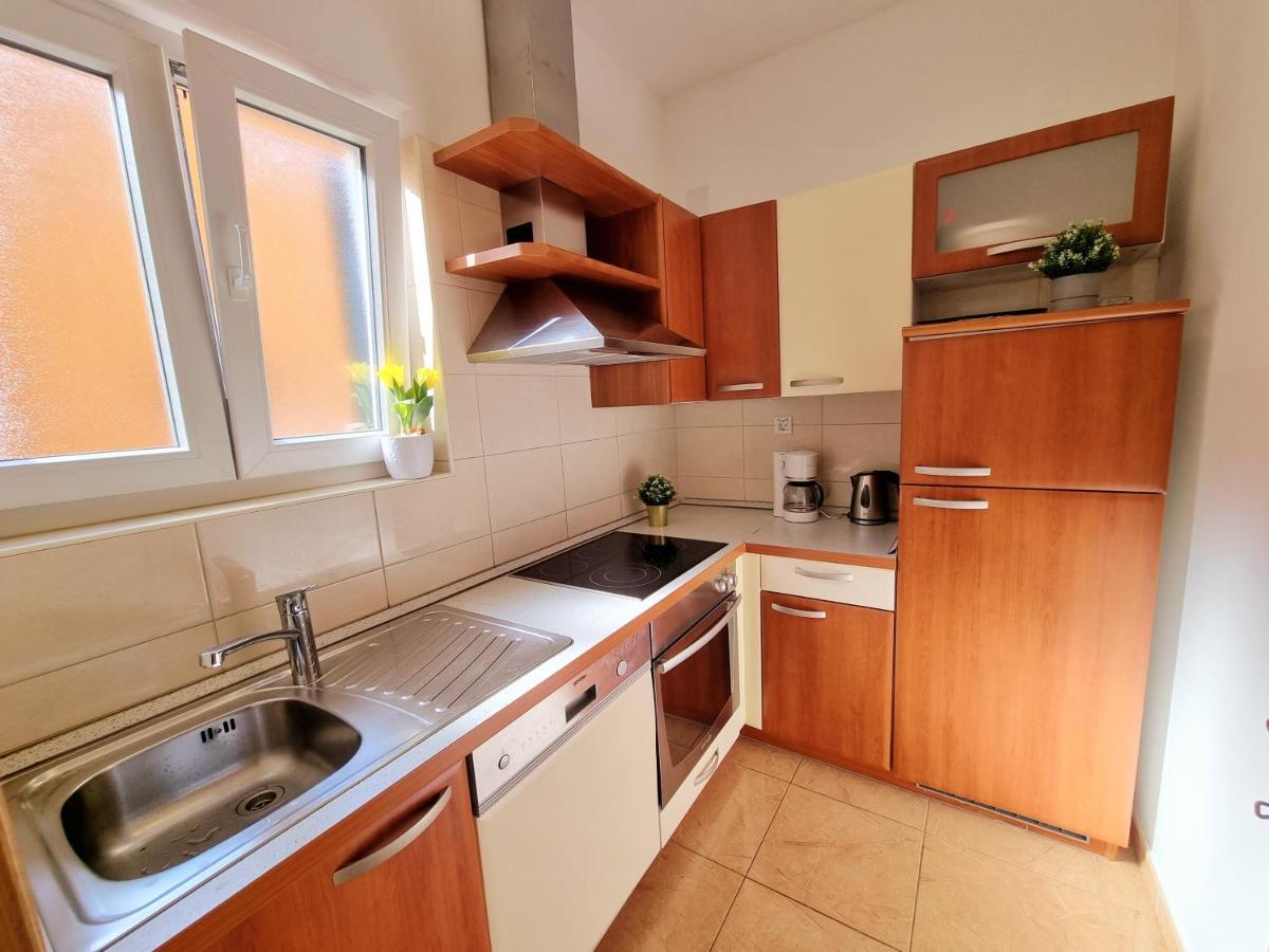 App Oleander Apartment อูมัค ภายนอก รูปภาพ